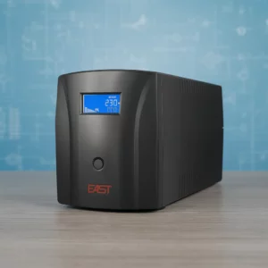 Onduleur EAST EA 2200 2000VA 1200W In Line protection alimentation électrique